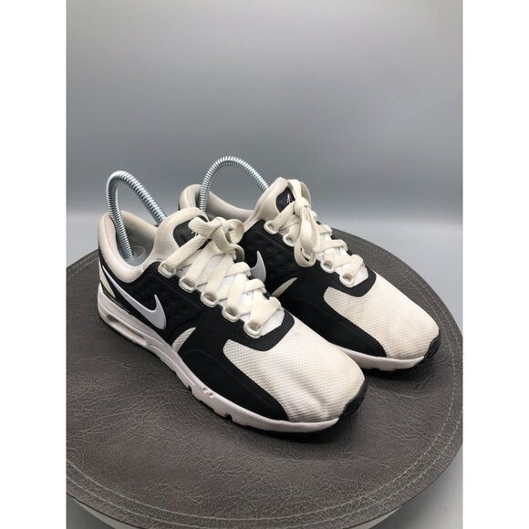 Nike Shoes Womens 7 Air Max Zero Black White Lace Up Sneaker 857661-006 - Picture 2 of 8